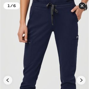 FIGS yola skinny yoga scrub pant